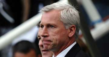 Pardew: "Doing all we can to get the right players."